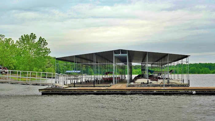 Waters Edge RV Park and Marina Picture 3