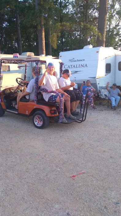 Pine Point Campground Picture 4