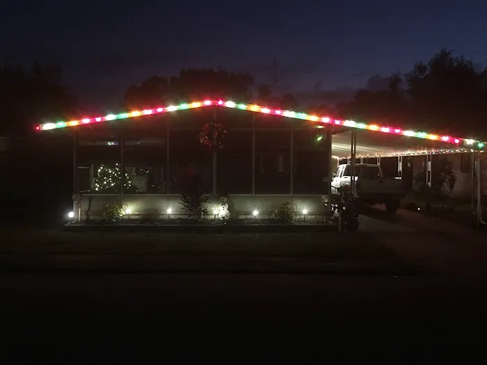 Caribbean estates mobile home park Picture 10
