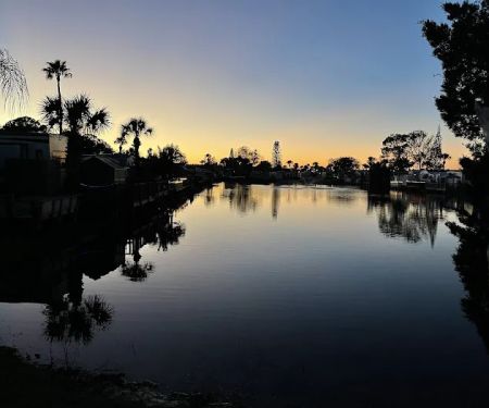 Sundance Lakes RV Resort