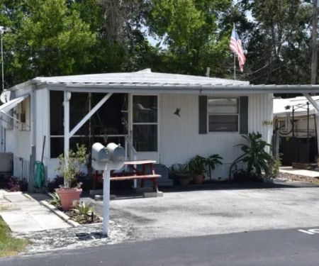 Tropic Breeze RV and Mobile Home Park
