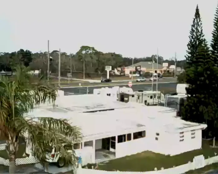 Tropic Breeze RV and Mobile Home Park Picture 9