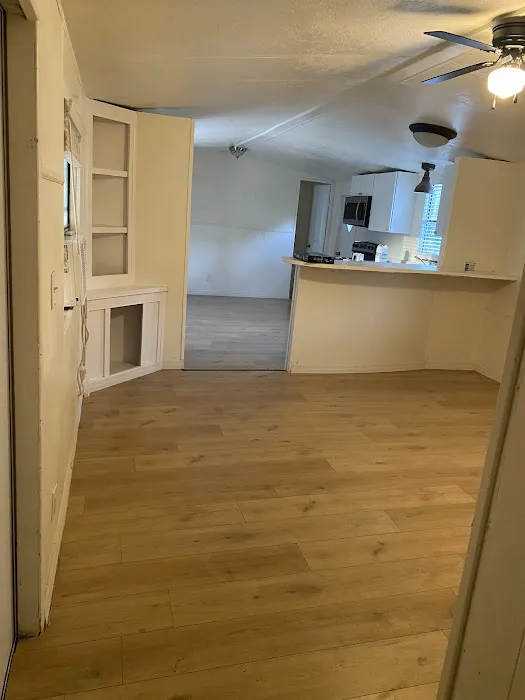 Marks Mobile Home Park Picture 7