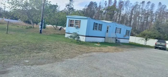 Lake Patience Mobile Home Park Picture 1