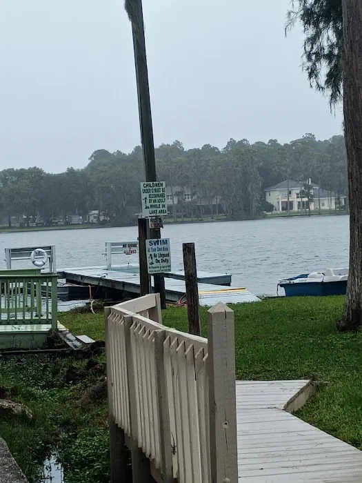 Lake Padgett Mobile Home Village Picture 2