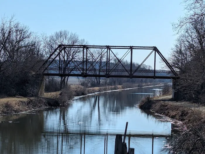 Hennepin Canal Lock 11 - campground Picture 2