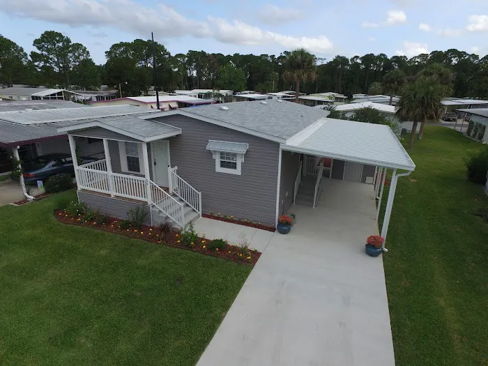 Pickwick Village Picture 3