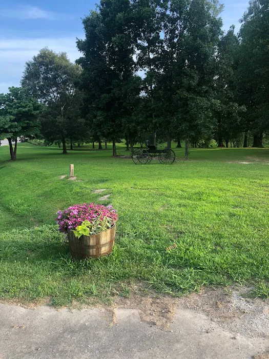 JESSIE JAMES JUNCTION RV PARK Picture 4