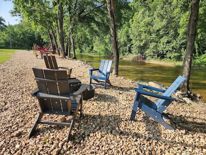 Bull Creek RV Park Picture 2