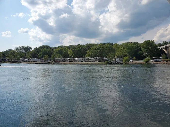 city of Branson rv park Picture 1
