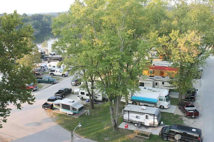 Branson Lakeside RV Park Picture 6