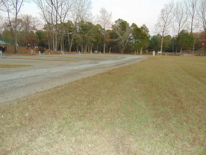 Back In The Ozarks R.V. Park Picture 9