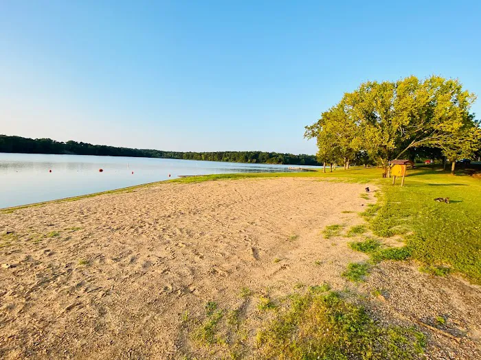 Shade Tree Rv Park Picture 8
