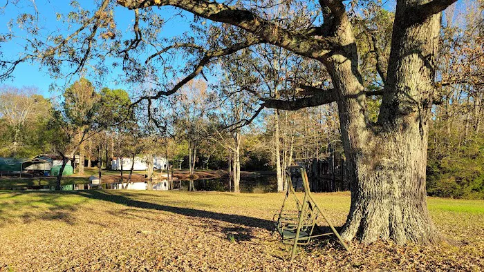 Hickey Town RV Park Picture 10