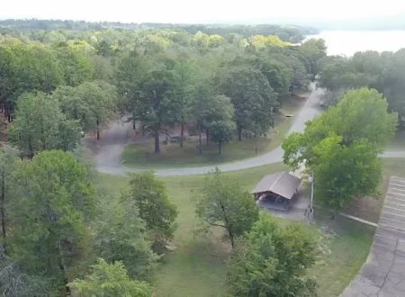 Shoal Bay RV & Campsites