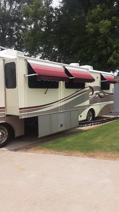 North Little Rock RV Park Picture 7