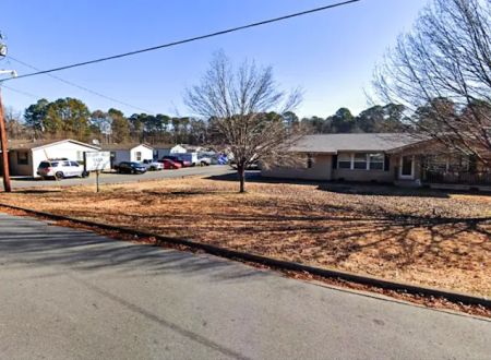 Legion Hut Mobile Home Park | Mabelvale, AR