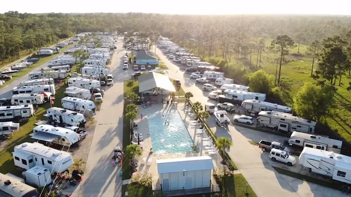Bay Palms RV Resort Picture 4
