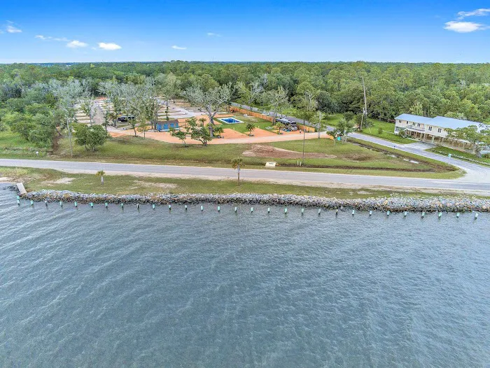 Dockside RV Resort & Alabama Gulf Coast Campground Picture 9