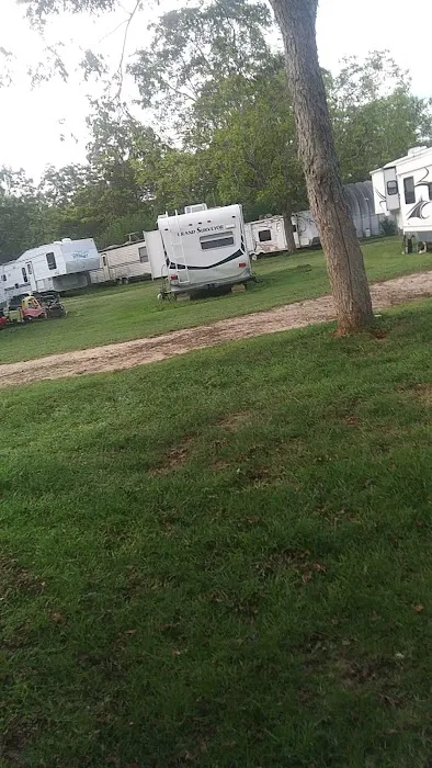Howards Rv Park Picture 2