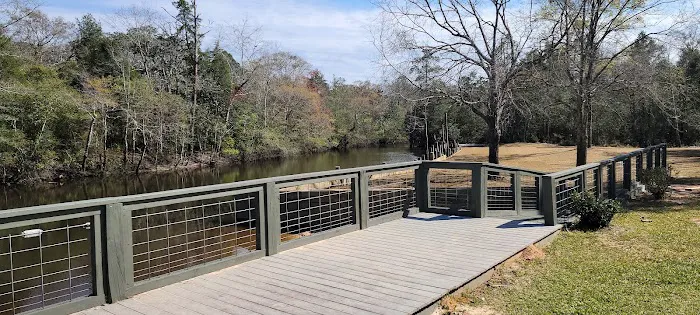 Riverside RV Park Picture 3