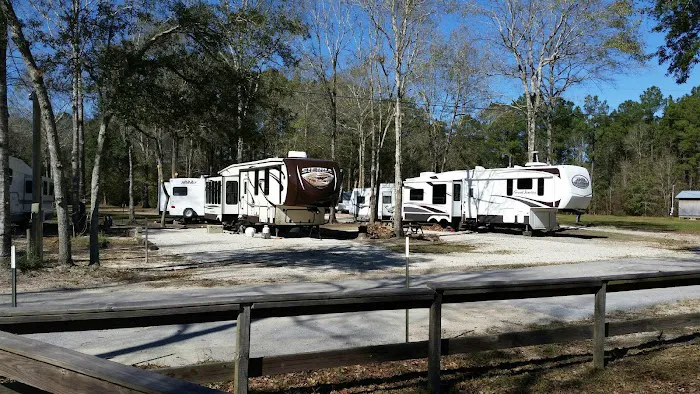 Riverside RV Park Picture 8