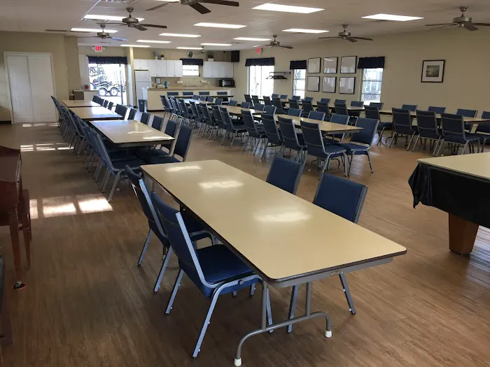 Wood Dale Mobile Home Park Picture 4