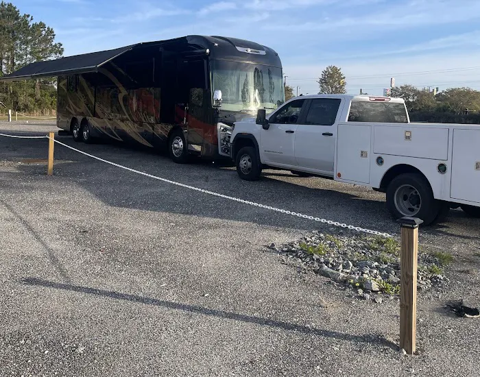 C & C RV Park Picture 8