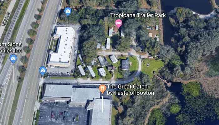 Tropicana Trailer Park Picture 6