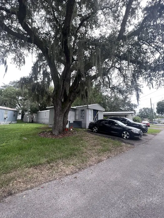 Sunrise Mobile Home Park Picture 10