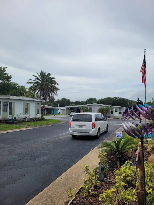 Lakeshore Villas Picture 10