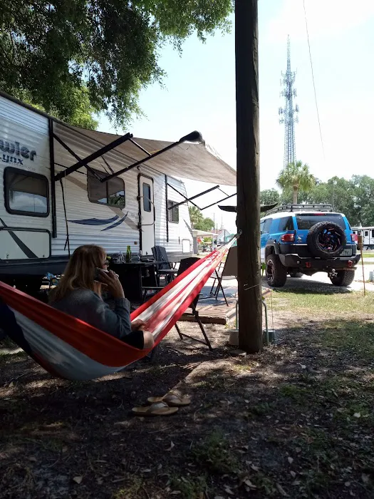 LITTLE FLAMINGO RV Picture 4
