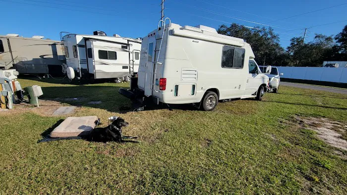 Zephyr Palms 55+ RV and Home Community Picture 9