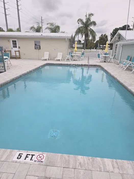 Zephyr Palms 55+ RV and Home Community Picture 2