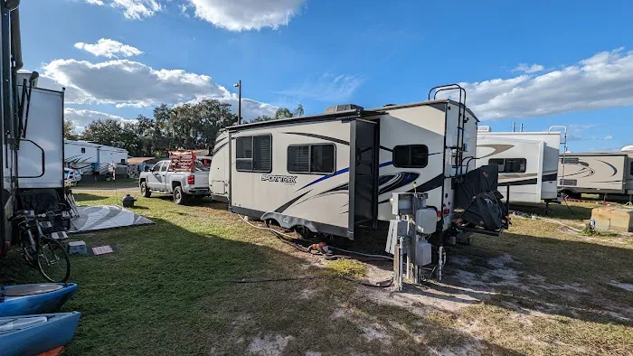 Zephyr Palms 55+ RV and Home Community Picture 4