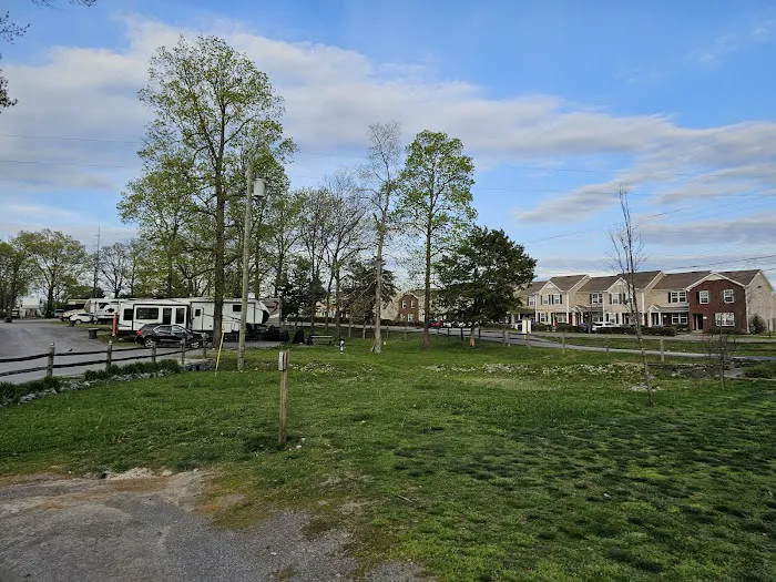 Nashville I-24 Campground. Picture 10