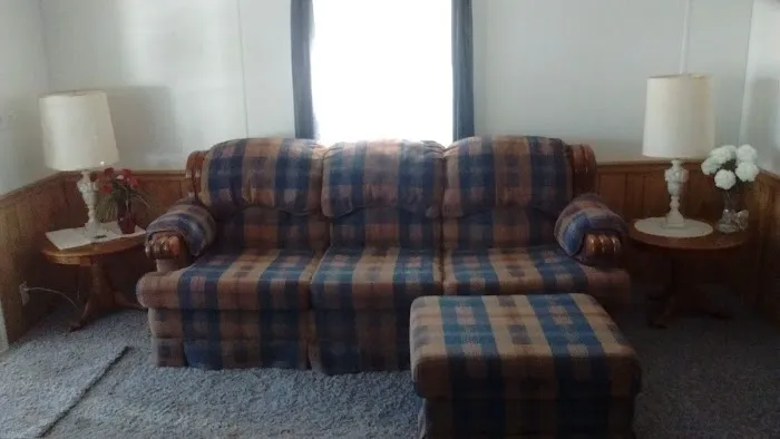 Oaks Royal III Mobile Home Prk Picture 1