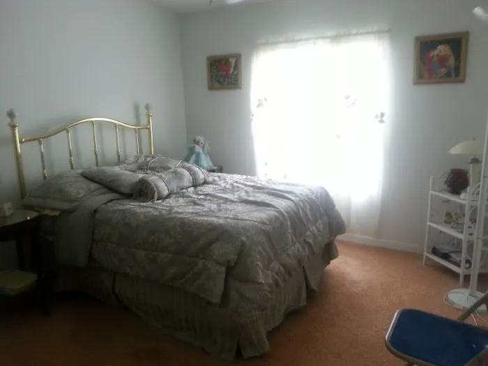 Sunnyside Mobile Home Park Picture 1