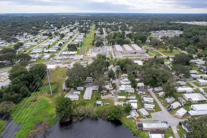 Little Lake Court RV Park Picture 1