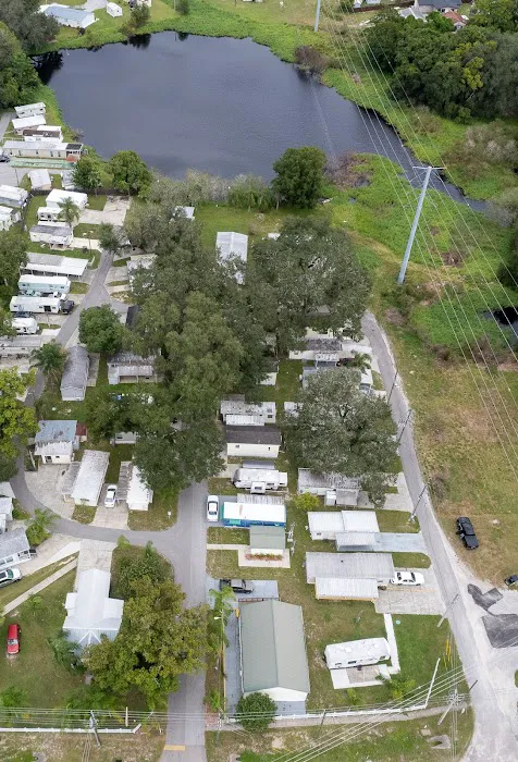 Little Lake Court RV Park Picture 3