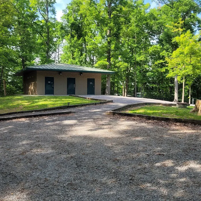Energy Lake Campground Picture 3