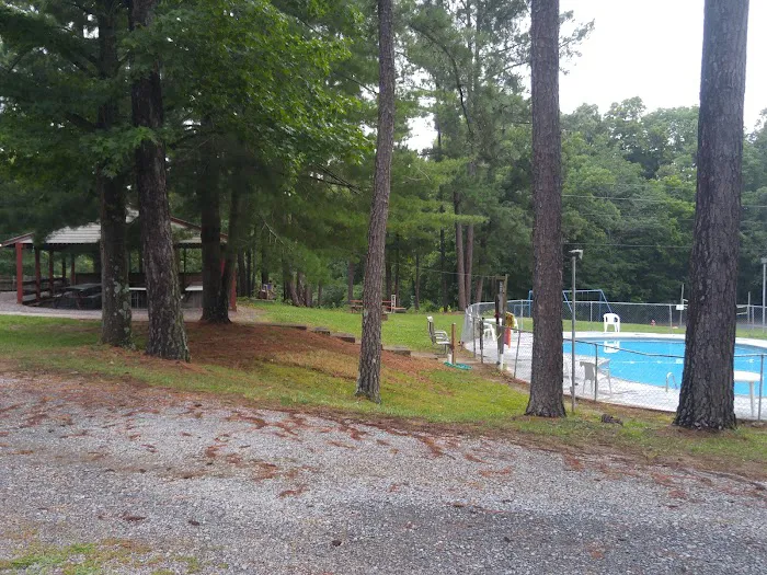 Aurora Oaks Campground Picture 9