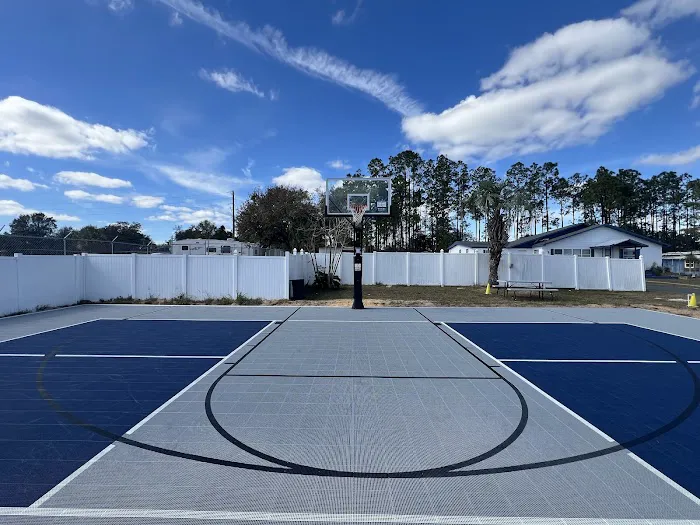 Florida Camp Inn RV Park Picture 6