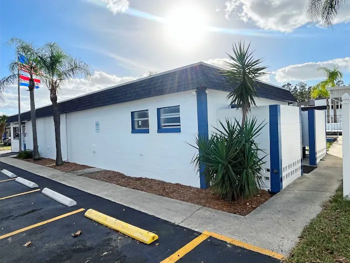 Florida Camp Inn RV Park Picture 4