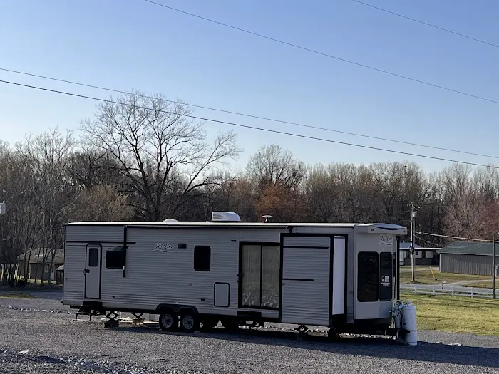 Rockcastle RV Picture 5