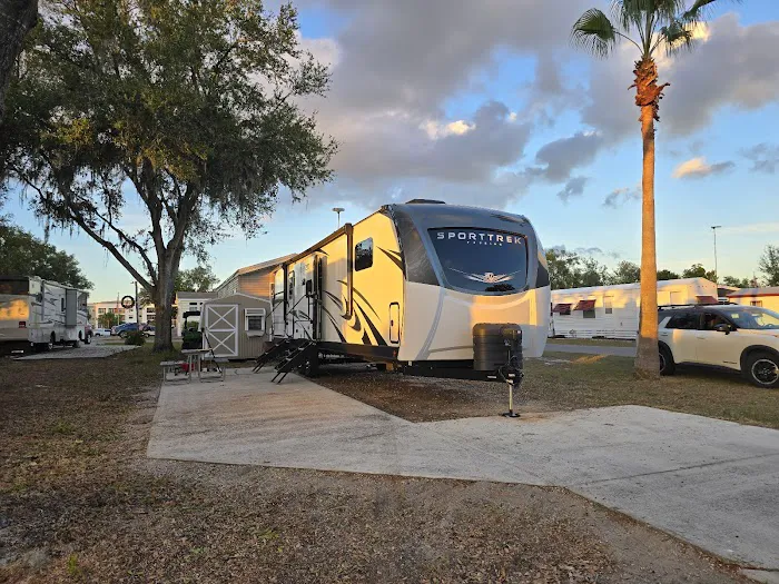 Rainbow Chase RV Resort Picture 4