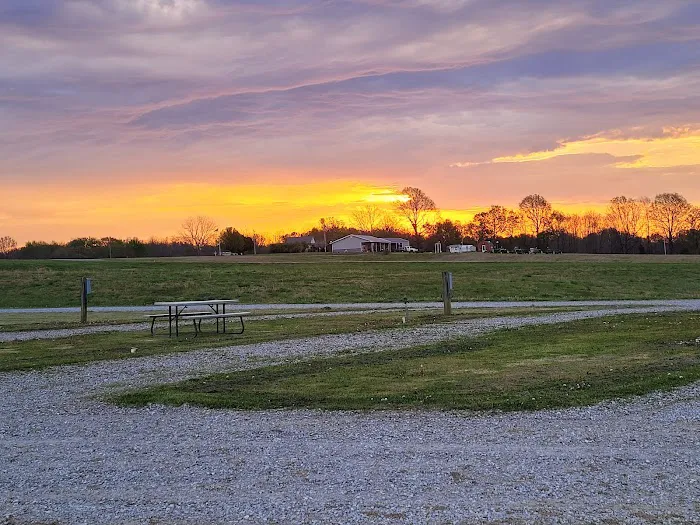 Grand Chain Lodge & Campground Picture 3