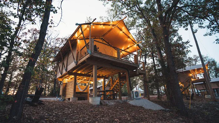 The Embers Glamping & RV Resort Picture 10