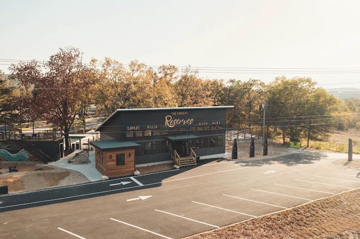 The Embers Glamping & RV Resort Picture 4