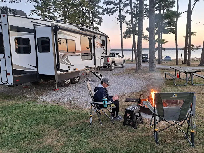 Crab Orchard Campground Picture 3